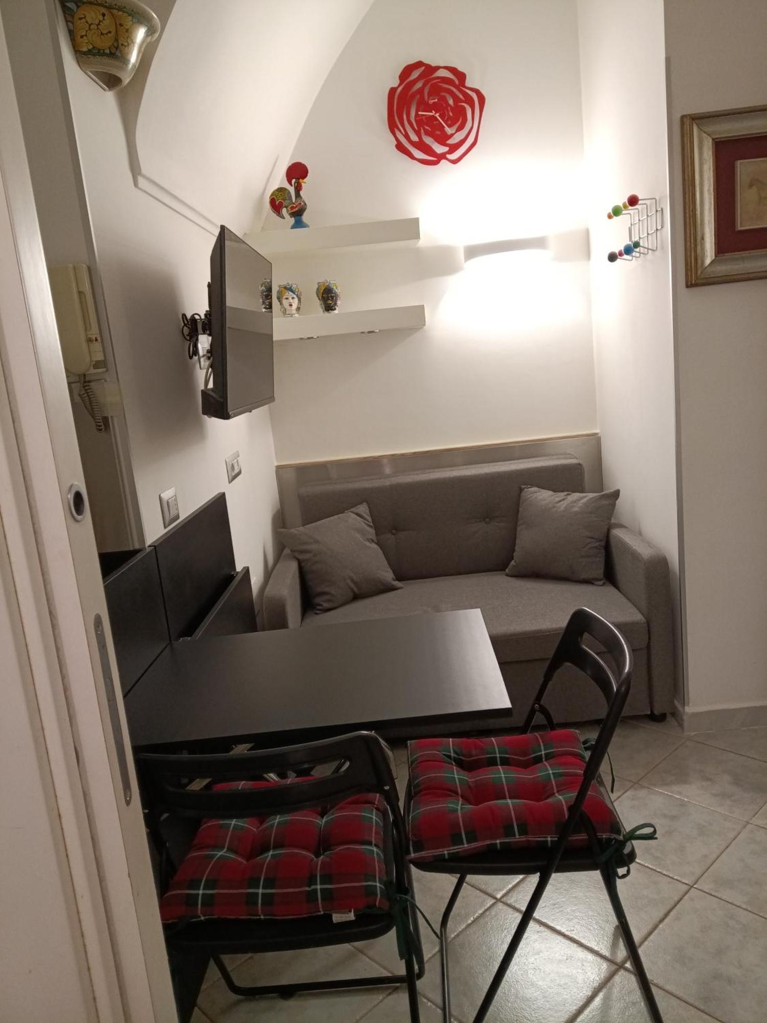 La Residenza Chiaia Short Let Superior Via Chiaia 82 * Naples