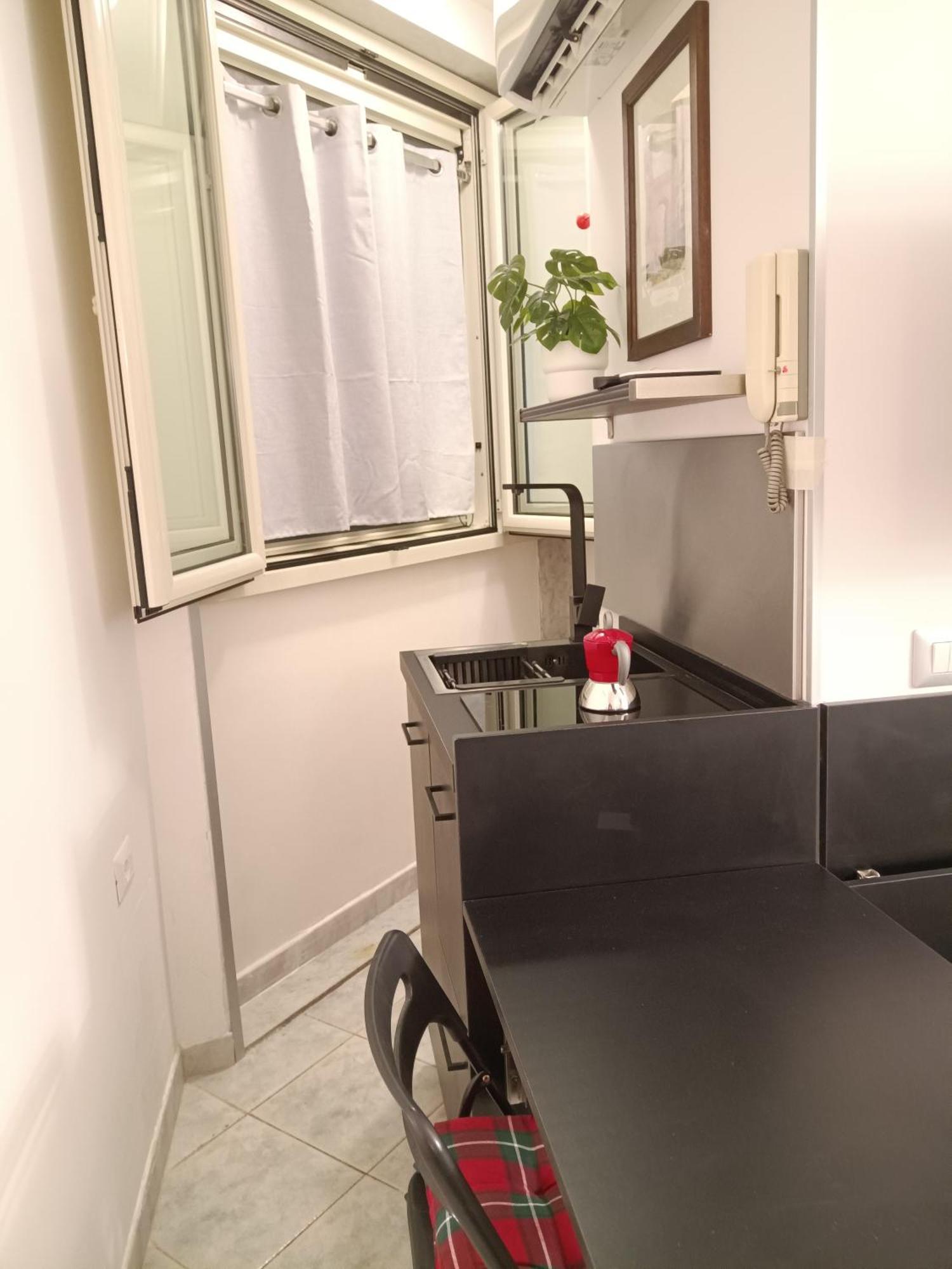 La Residenza Chiaia Short Let Superior Via Chiaia 82 Apartment Naples