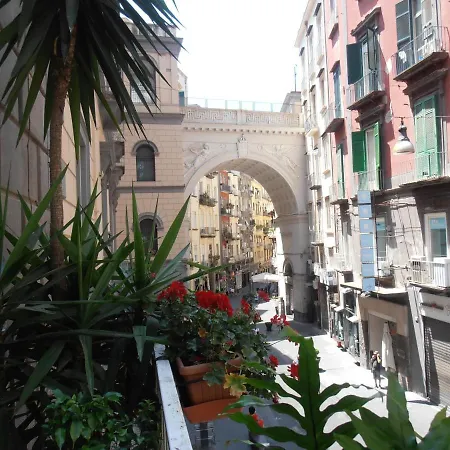 La Residenza Napoli Chiaia Short Let Apartment Superior Via Chiaia 82 Exterior photo
